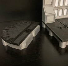 Load image into Gallery viewer, Sci-Fi inspired wall and diorama end cap for 6" figure line (End Cap 1)